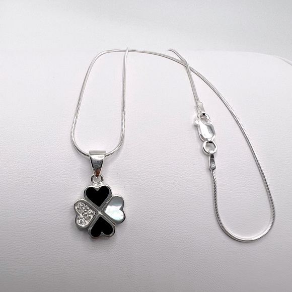 .925 Sterling Silver Clover Cz Necklace - Picture 11 of 17